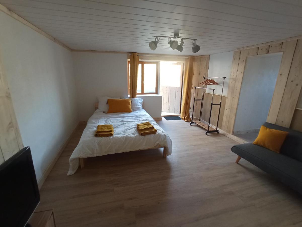 Studio Meuble Proche Des Thermes Cransac Ngoại thất bức ảnh